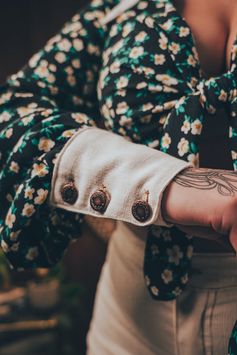 Soul Sister since 1969 - Daisy cropped Blouse