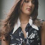 Soul Sister since 1969 - Cropped sleeveless tie front blouse - Black and white floral