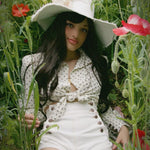 Soul Sister since 1969 - High waisted Sailor shorts - White Denim